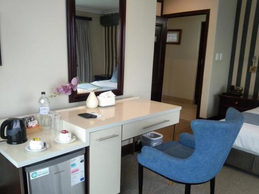 Room image 3