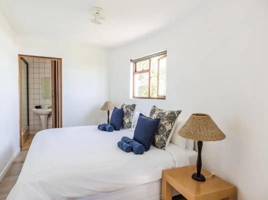 Room image 1