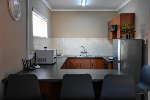Room image 8