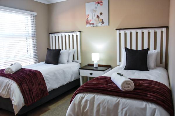 River Olive Estate Accommodation - 189783