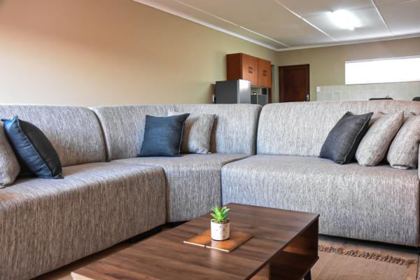 River Olive Estate Accommodation - 189790