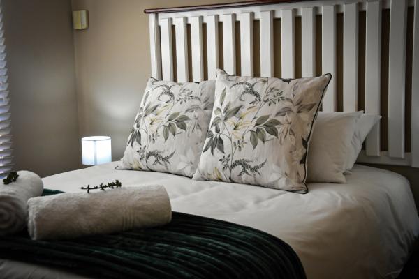 River Olive Estate Accommodation - 189792