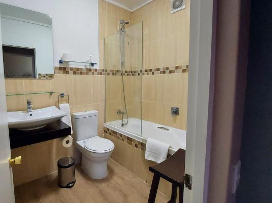 First Group Brookes Hill Suites - 189915