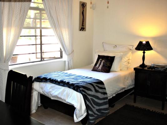 Room image 1
