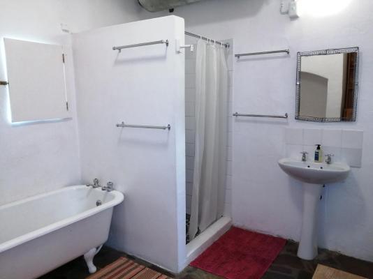 Room image 2