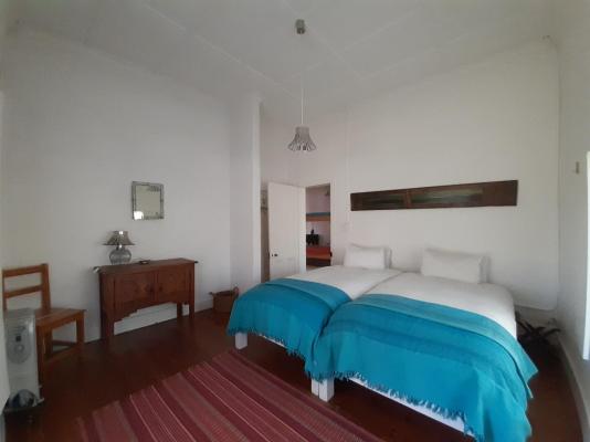 Room image 1