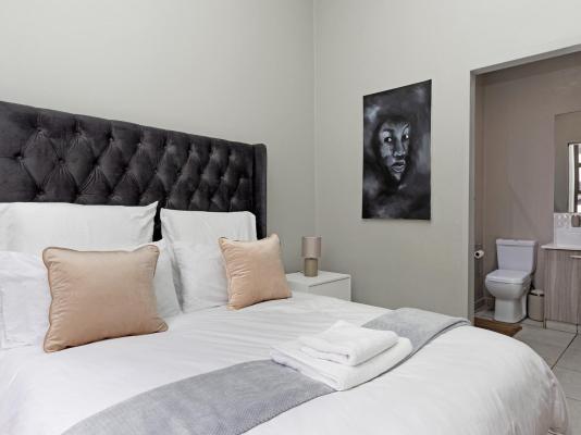 Urban Oasis Apartments @ The Bolton - 190245