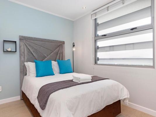 Room image 7