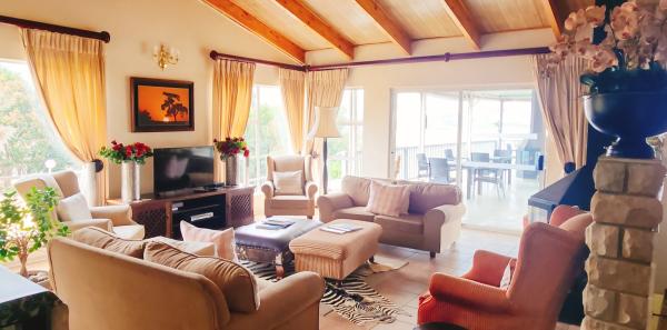 Ash River Lodge - 190622