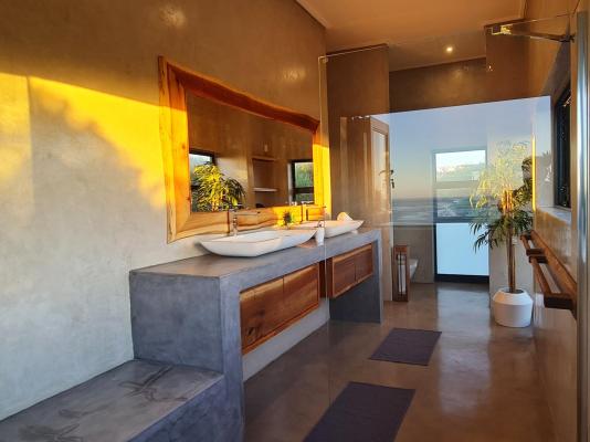 Room image 6