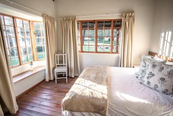 Room image 1