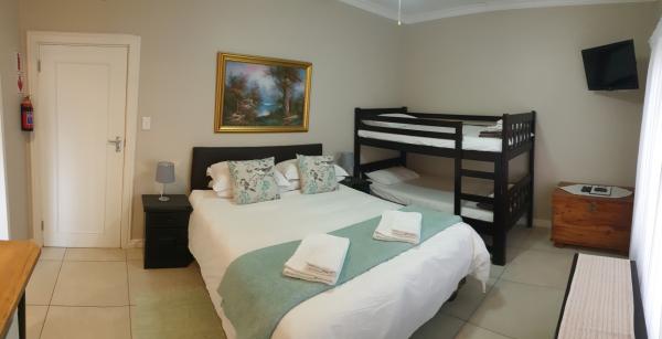 Room image 1
