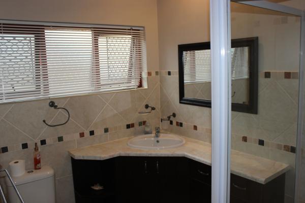 Room image 5