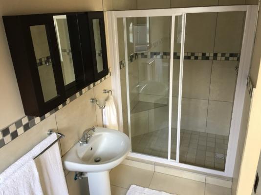 Room image 23
