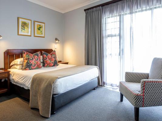 Room image 4