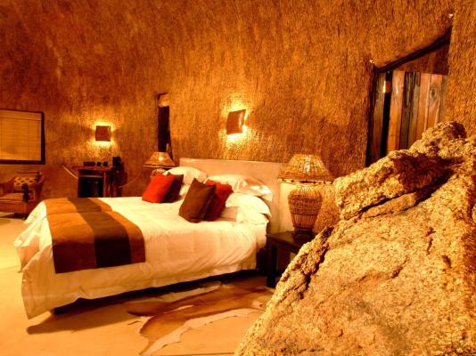 Room image 3