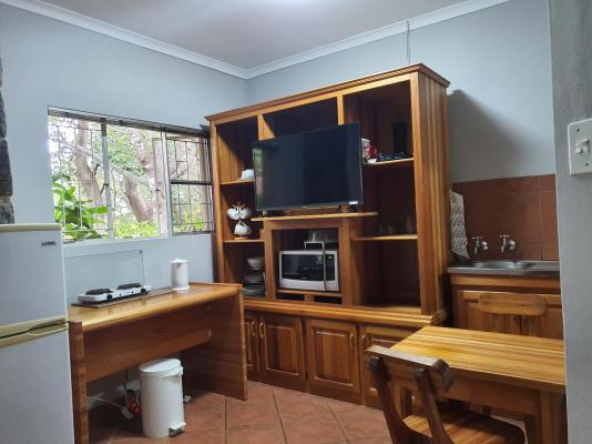 Room image 10