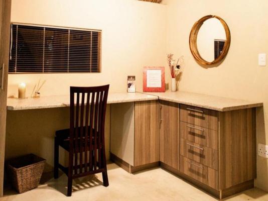Room image 6