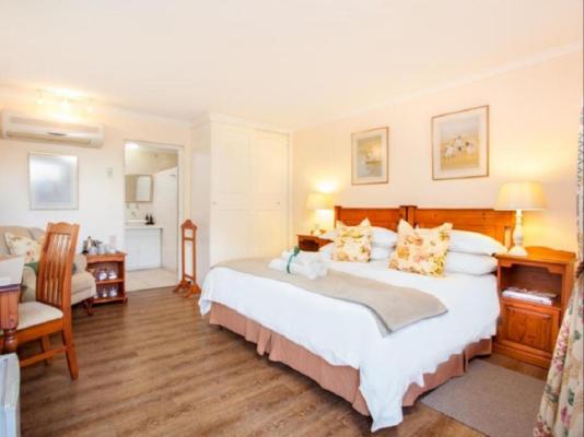 Room image 11