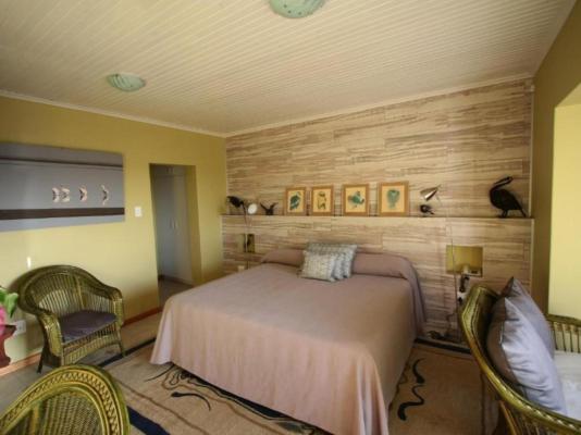 Room image 2