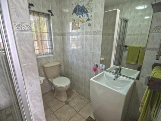 Room image 2