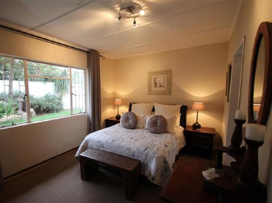 Room image 1