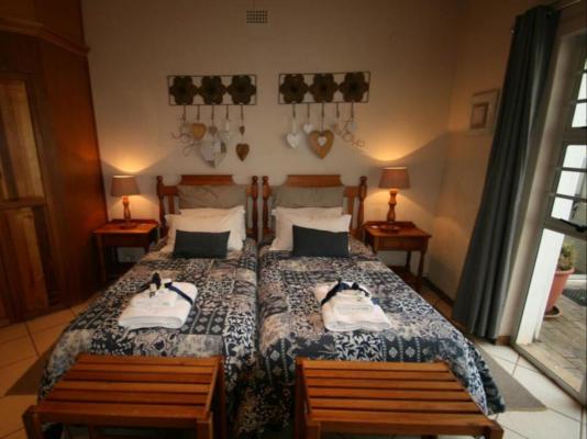 Room image 4