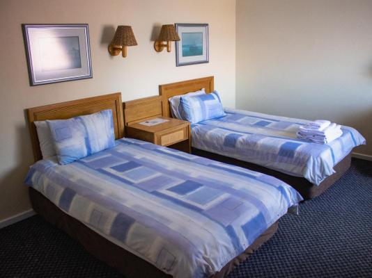 Room image 2