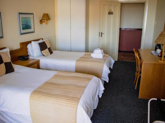 Room image 2