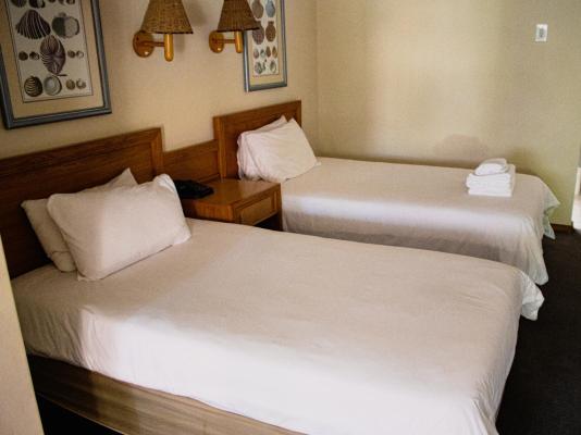 Room image 15
