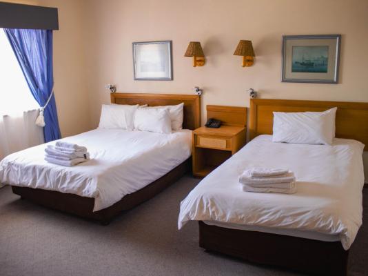 Room image 19