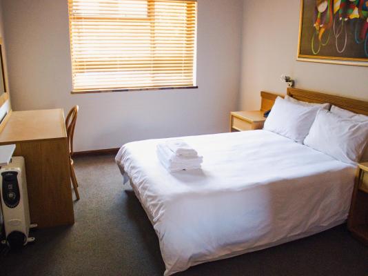 Room image 9