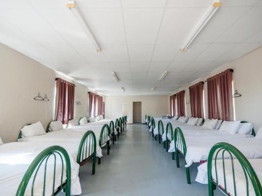 Room image 1