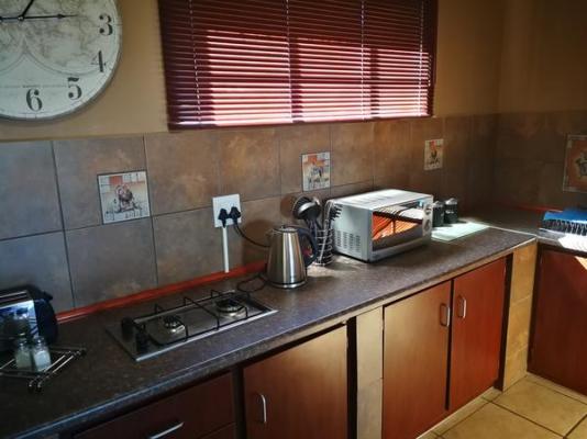 Room image 3