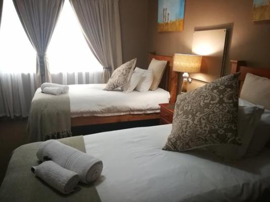 Room image 2
