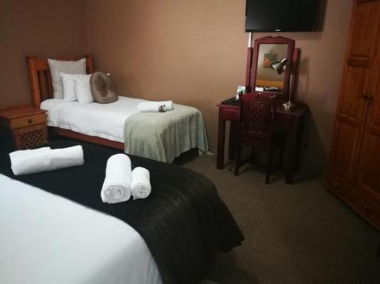 Room image 1