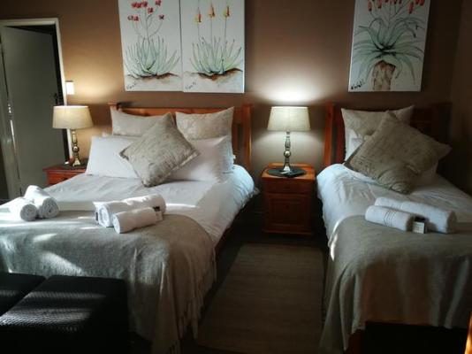 Room image 38