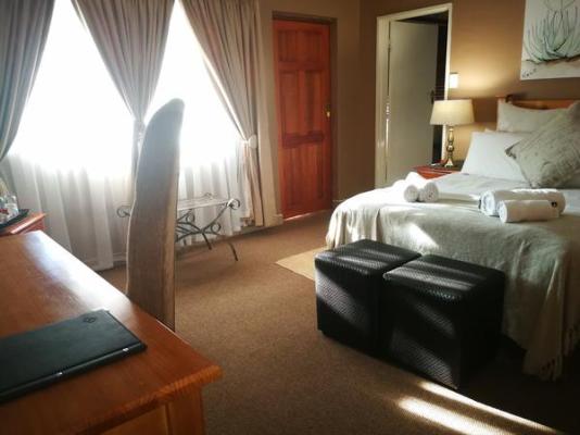 Room image 39