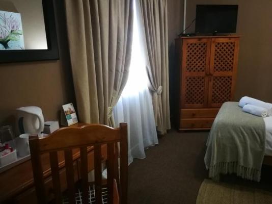 Room image 42