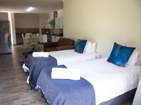 Opstal Guesthouse - 193281