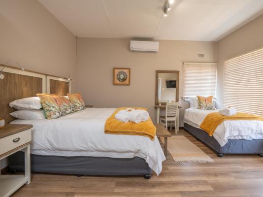 Room image 2