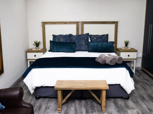 Room image 3