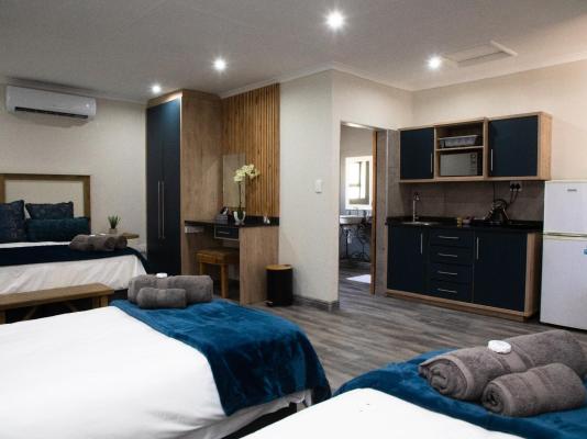 Room image 6