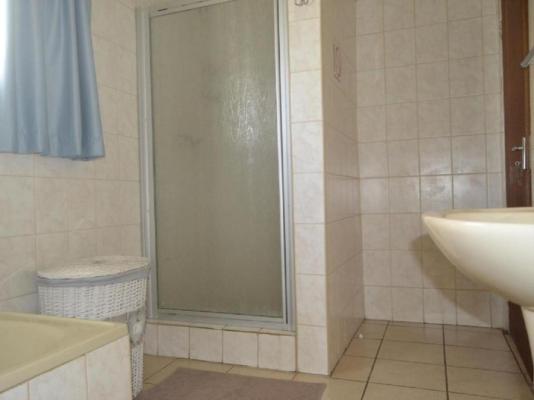 Room image 5