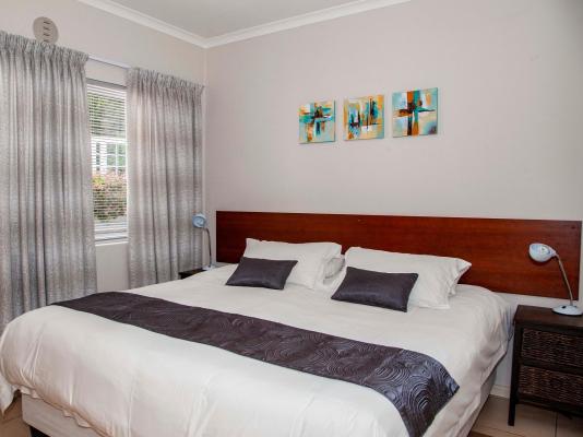 Room image 2