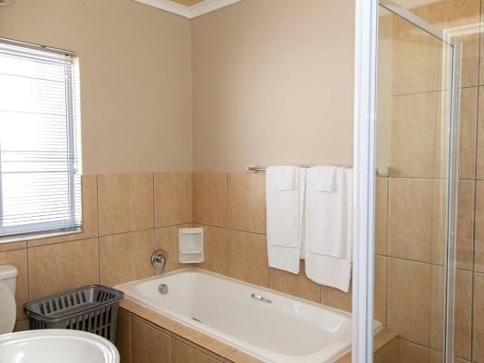 Room image 1