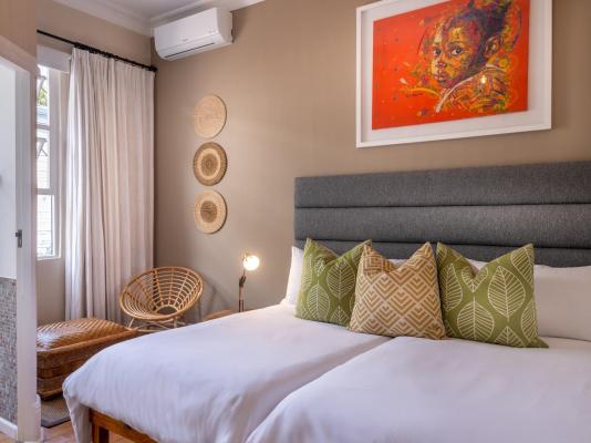 Room image 2