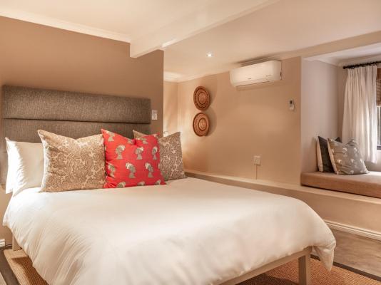 Room image 6