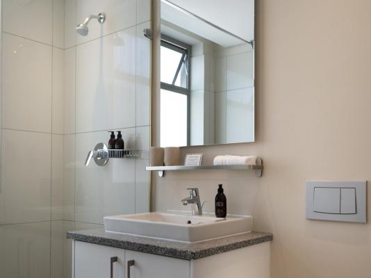 Room image 19