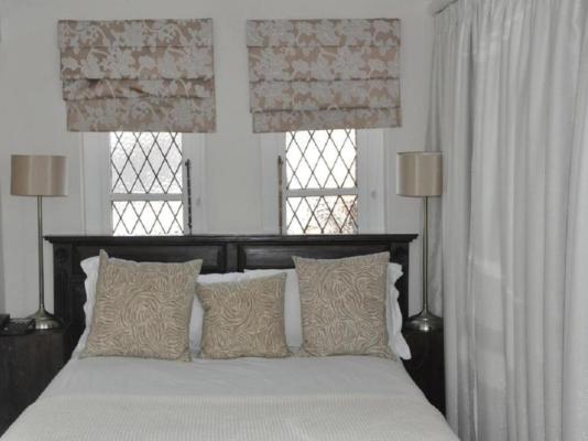 Room image 7